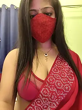 hot Oliviaa online show from 11-26-25, 06:53