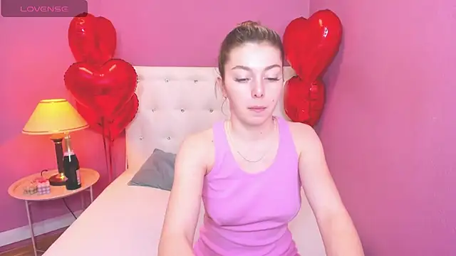 MollyMeltorr online show from 02-11-25, 04:11