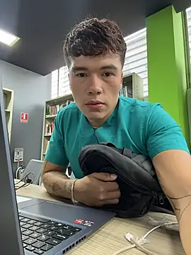 Logan smith1 online show from 03-02-26, 07:43