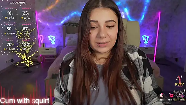 Snapshot of JulietDream chatting on 01-31-25, 06:57 JulietDream online show from 01-31-25, 06:57