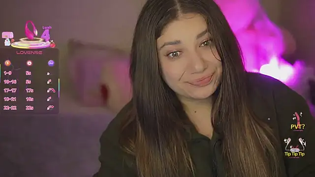 Snapshot of JulietDream chatting on 10-29-25, 02:30 JulietDream online show from 10-29-25, 02:30