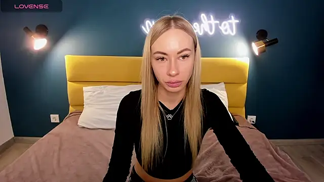 Diana Garrett online show from 01-18-25, 08:41