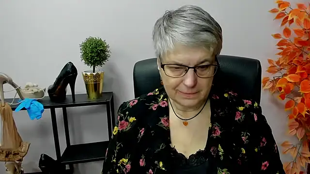 IrisDream online show from 12-30-24, 07:15