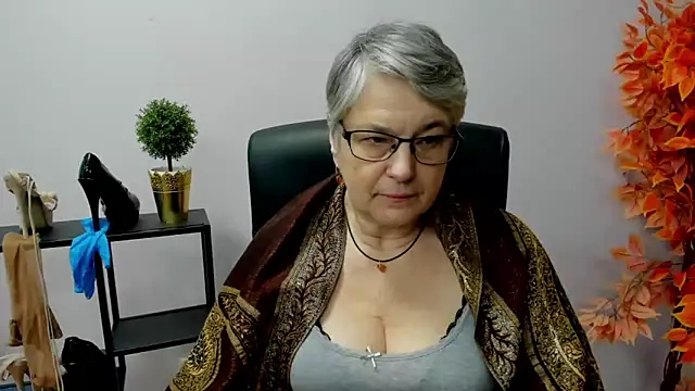 IrisDream online show from 01-29-25, 10:48