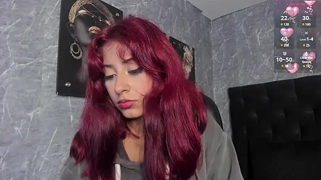 Snapshot of cloe__palmer chatting on 02-14-25, 06:08 cloe palmer online show from 02-14-25, 06:08