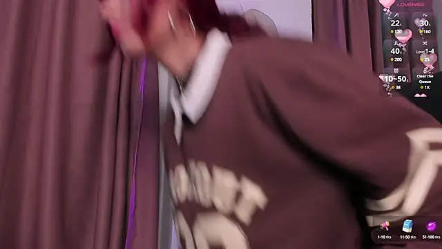 Snapshot of cloe__palmer chatting on 03-13-25, 02:55 cloe palmer online show from 03-13-25, 02:55