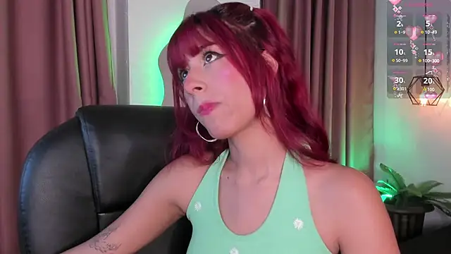 Snapshot of cloe__palmer chatting on 03-17-25, 03:07 cloe palmer online show from 03-17-25, 03:07