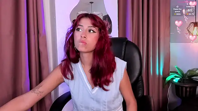 Snapshot of cloe__palmer chatting on 03-20-25, 03:14 cloe palmer online show from 03-20-25, 03:14