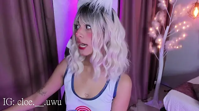 Snapshot of cloe__palmer chatting on 02-25-26, 12:37 cloe palmer online show from 02-25-26, 12:37