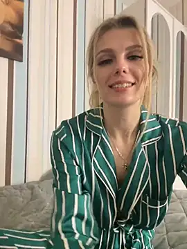 Snapshot of Liya_my chatting on 01-15-25, 10:13 Liya my online show from 01-15-25, 10:13