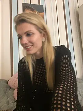 Snapshot of Liya_my chatting on 03-15-25, 11:50 Liya my online show from 03-15-25, 11:50