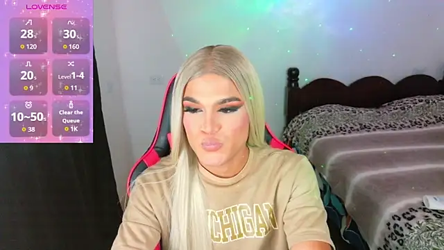 AllisonsweetZ online show from 11-05-25, 02:39