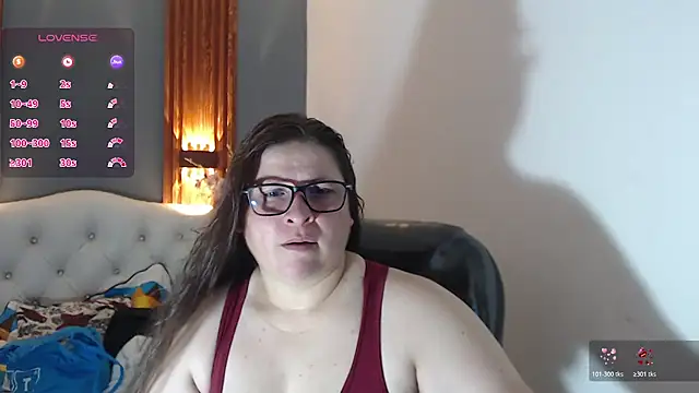 Snapshot of katty_femdom chatting on 01-15-26, 09:14 katty femdom online show from 01-15-26, 09:14