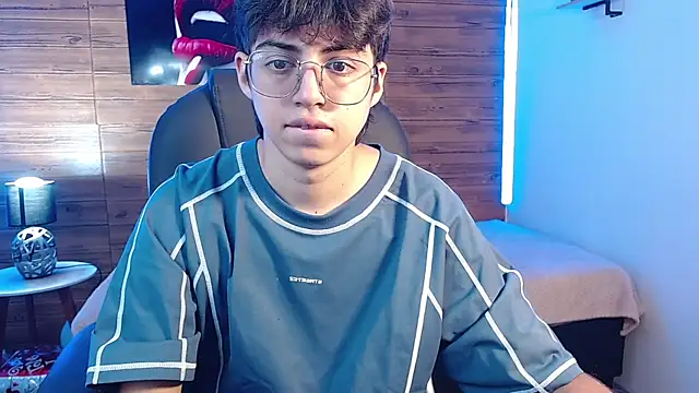 jhoellx online show from 10-31-25, 09:38