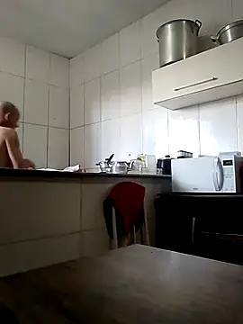 Snapshot of Fabiocapao01 chatting on 02-16-25, 11:27 Fabiocapao01 online show from 02-16-25, 11:27