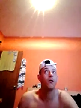 Snapshot of Fabiocapao01 chatting on 10-26-25, 09:53 Fabiocapao01 online show from 10-26-25, 09:53