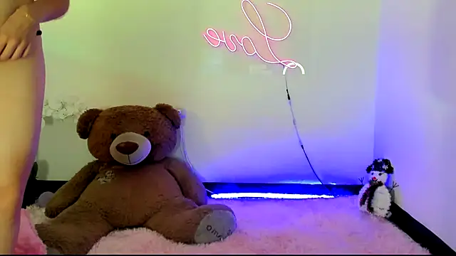 Snapshot of kendal_scott1 chatting on 01-04-25, 12:27 kendal scott1 online show from 01-04-25, 12:27