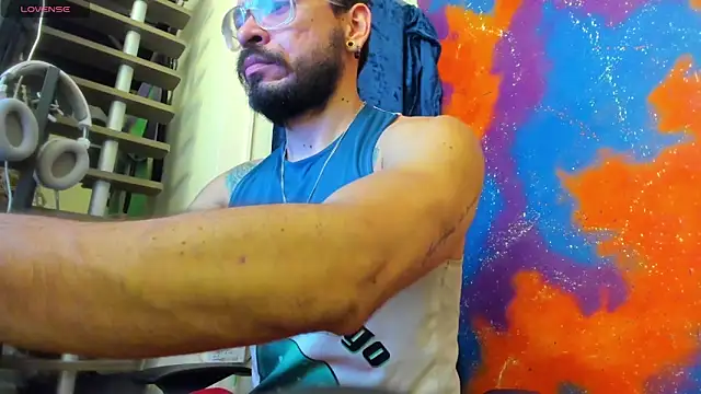 leondevereda online show from 10-04-25, 01:03