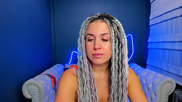 rock n roxy online show from 12-20-25, 01:23