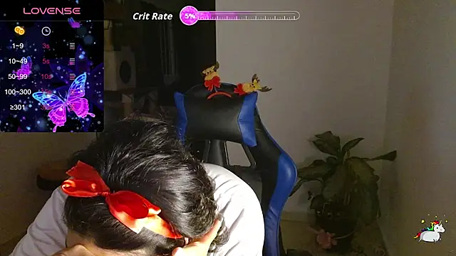 TRIXIE TANG28 online show from 04-16-26, 01:06