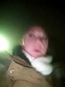 Snapshot of Beauty-Beast2710 chatting on 12-28-24, 01:18 Beauty-Beast2710 online show from 12-28-24, 01:18