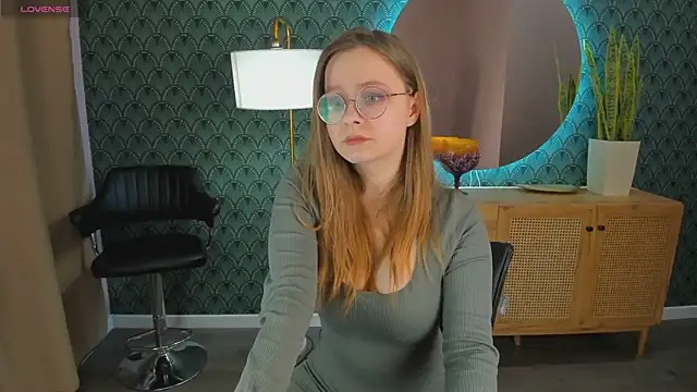 CassieCool online show from 01-23-25, 12:14