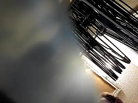 Snapshot of big8dall chatting on 10-09-25, 01:14 big8dall online show from 10-09-25, 01:14