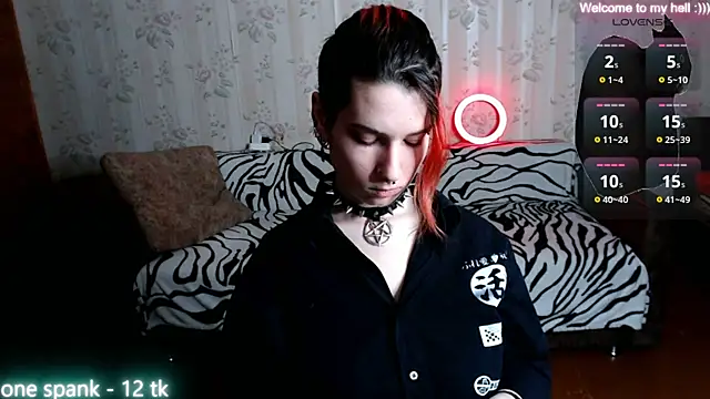 Miya Wey  online show from 01-31-25, 12:51