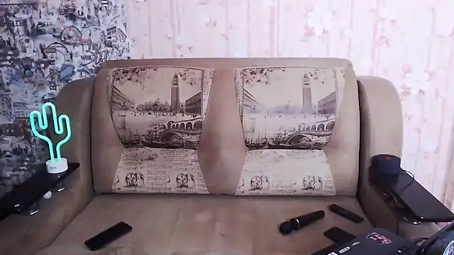 Miya Wey  online show from 10-16-25, 05:58