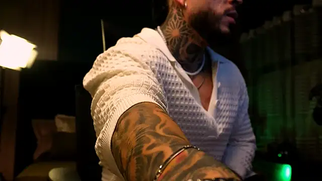 LeoSalvatore  online show from 03-14-25, 07:26