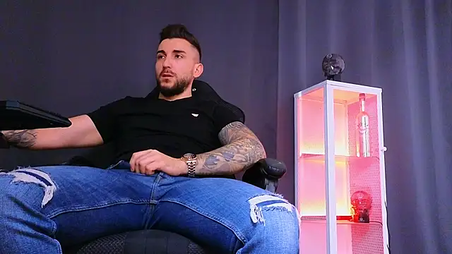 MightyAaron66 online show from 02-23-25, 10:17