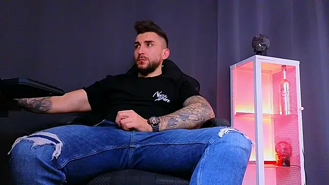 MightyAaron66 online show from 02-25-25, 07:09