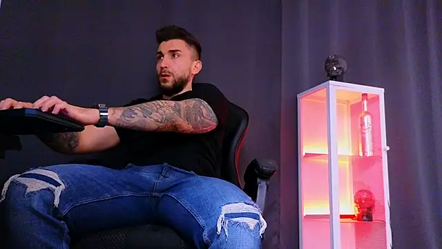 MightyAaron66 online show from 03-02-25, 11:20