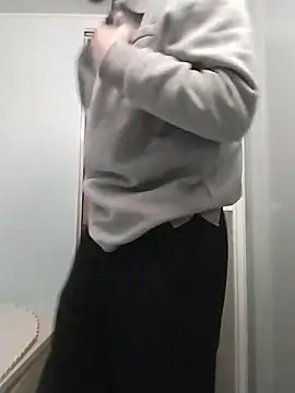 ikkakusai11 online show from 12-22-25, 04:37