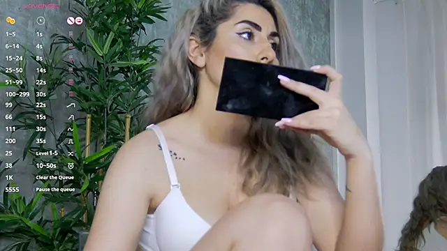 CelineMeyerr online show from 03-07-25, 06:24