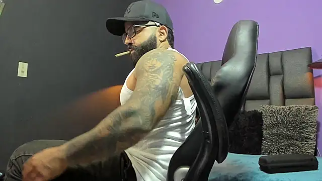 Lyon vach online show from 03-07-26, 10:40