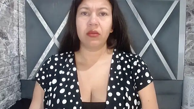 Catherine tabarezx online show from 02-01-25, 11:43