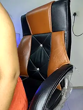 Black-Pearll online show from 03-05-25, 05:29