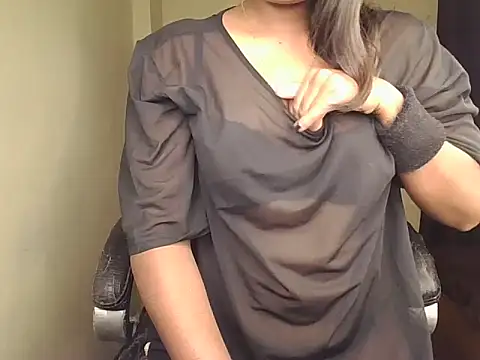 Black-Pearll online show from 11-04-25, 05:45