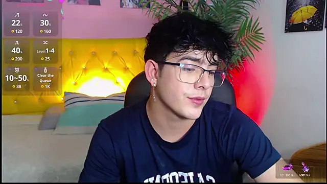 nolan twink1 online show from 01-22-25, 08:49