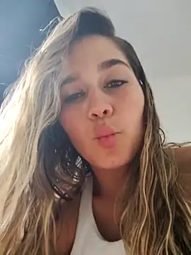 LaurenWelly  online show from 03-21-25, 09:01