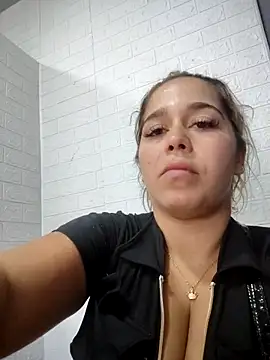 LaurenWelly  online show from 11-05-25, 09:15