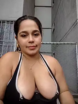 LaurenWelly  online show from 02-20-26, 09:04