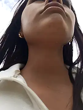 Snapshot of Nicky-7 chatting on 12-18-24, 05:10 Nicky-7 online show from 12-18-24, 05:10