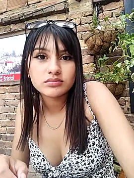 Snapshot of Nicky-7 chatting on 01-08-25, 09:01 Nicky-7 online show from 01-08-25, 09:01