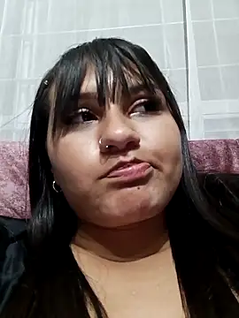 Snapshot of Nicky-7 chatting on 03-21-25, 05:23 Nicky-7 online show from 03-21-25, 05:23