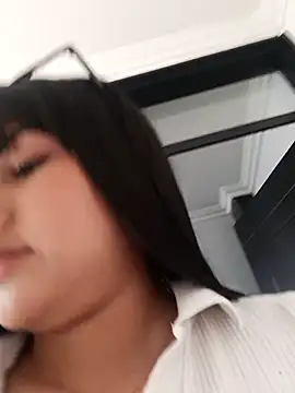 Snapshot of Nicky-7 chatting on 02-09-26, 05:17 Nicky-7 online show from 02-09-26, 05:17