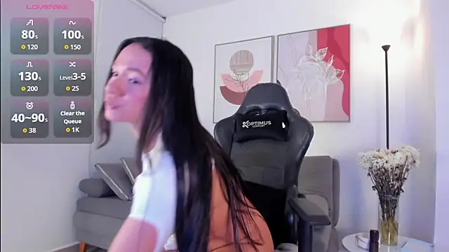 Snapshot of sofiiajones chatting on 02-15-26, 11:34 sofiiajones online show from 02-15-26, 11:34