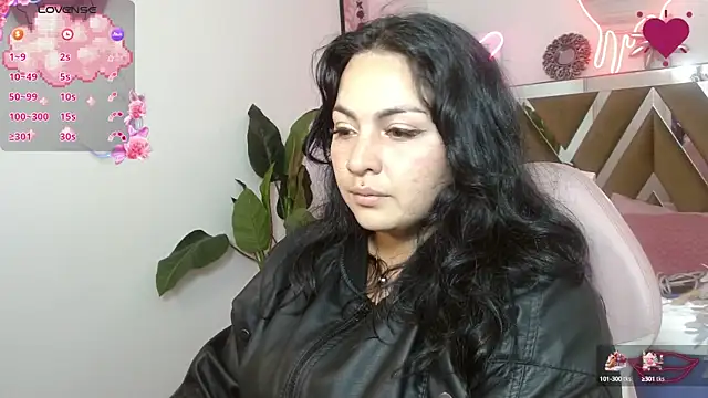 Snapshot of Anastaciia_tay chatting on 01-13-25, 03:01 Anastaciia tay online show from 01-13-25, 03:01