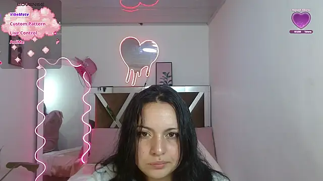 Snapshot of Anastaciia_tay chatting on 01-31-25, 02:48 Anastaciia tay online show from 01-31-25, 02:48